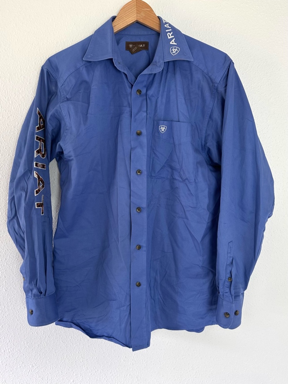 Ariat Blue Men’s S Rodeo Embroidered Shirt